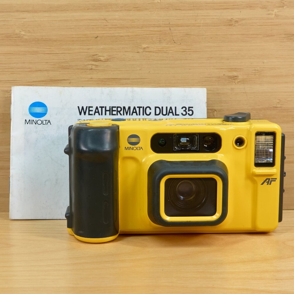 Minolta Weathermatic Dual 35 35mm Film, Underwater, Point and Shoot Camera